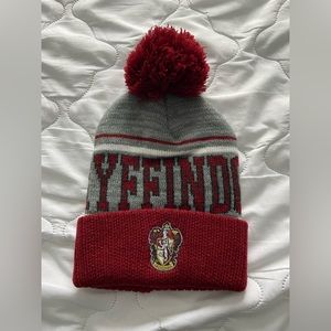 Gryffindor toque
